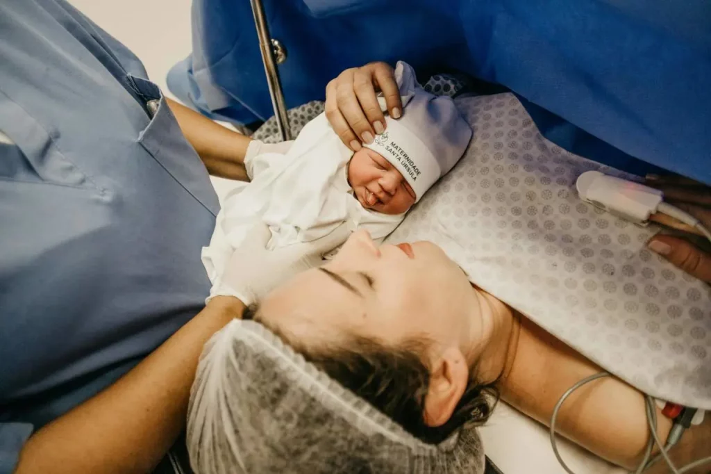 Maternité, bébé, femme