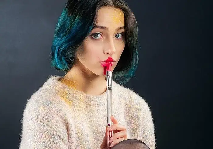 Masha, Babko, Russie