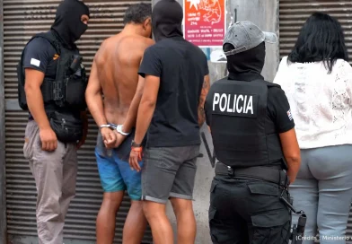 Uruguay, policia, banco